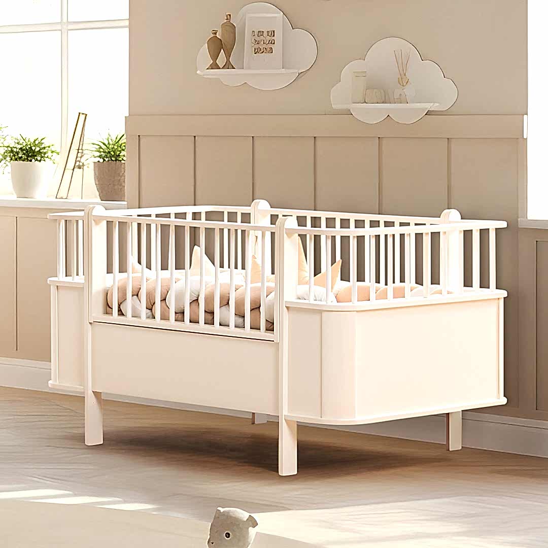 Dünya Büyüyen Beşik (80x130cm/Krem)